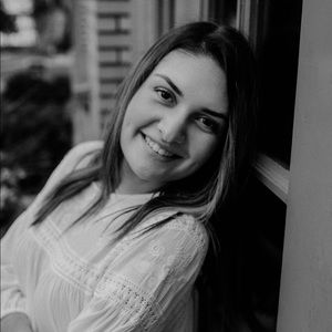 Meet your Posher, Melina